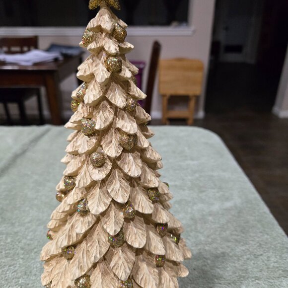 Christmas Tree table top decor - Picture 3 of 5